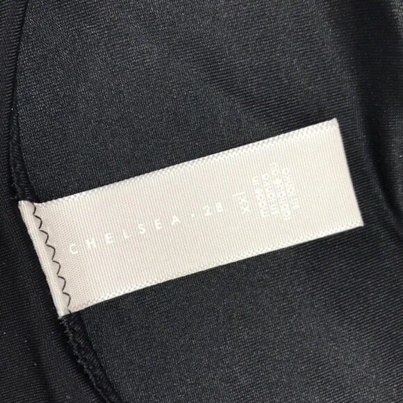 CHELSEA28 High Neck Scalloped One-Piece Swimsuit - Picture 7 of 7